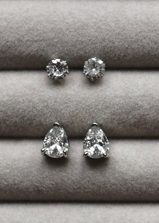 STUD EARRINGS